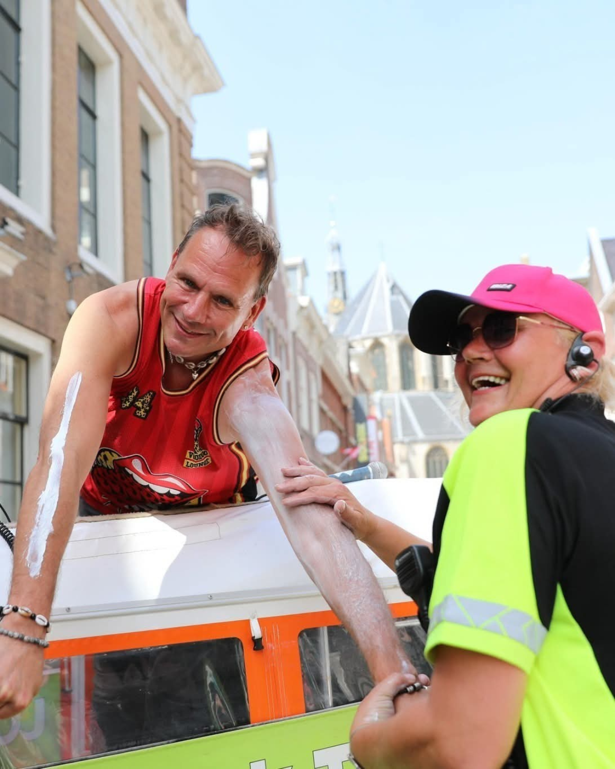 REACH EHBO | Professionele medische ondersteuning met zorg, expertise en inclusiviteit