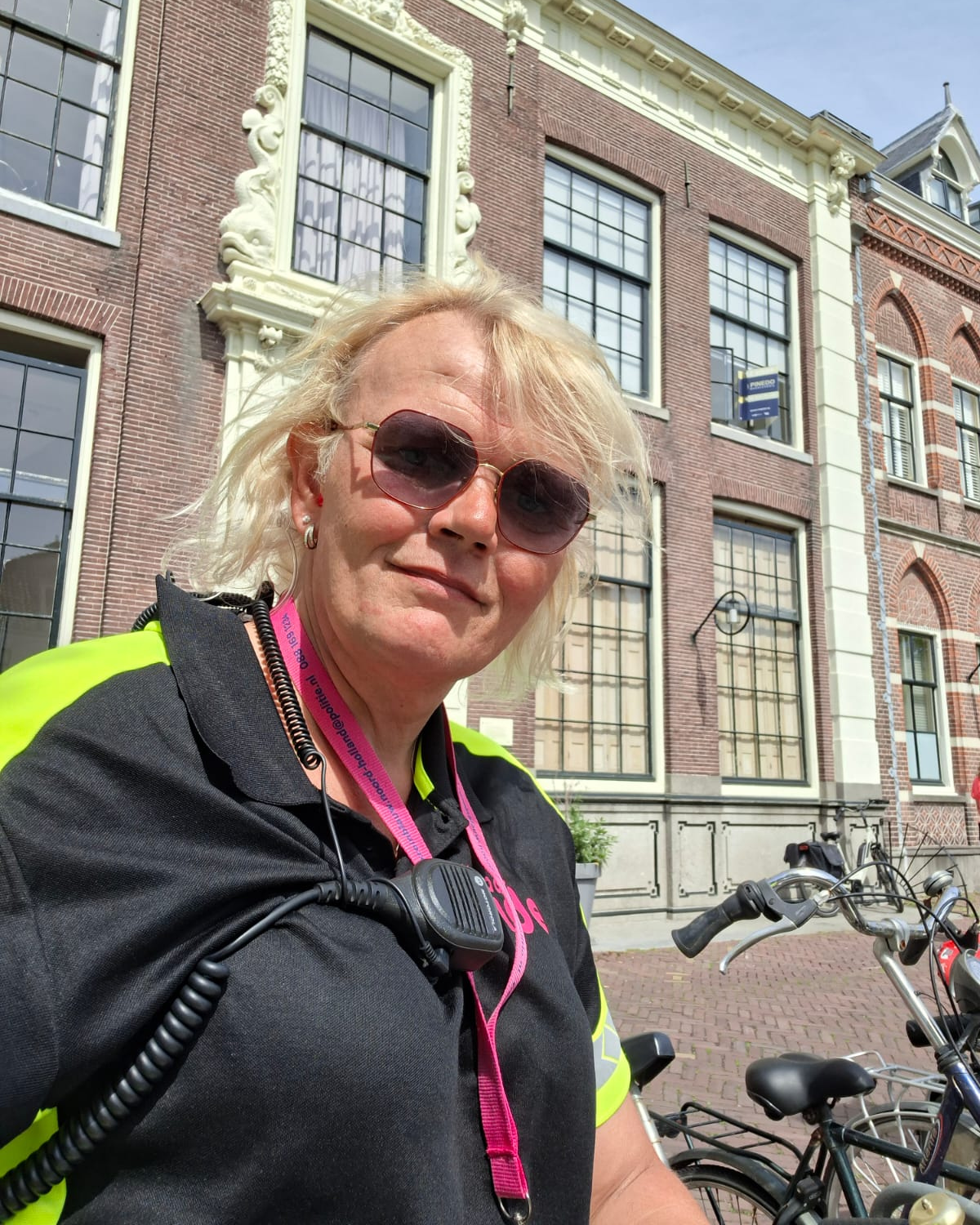 REACH EHBO | Professionele medische ondersteuning met zorg, expertise en inclusiviteit